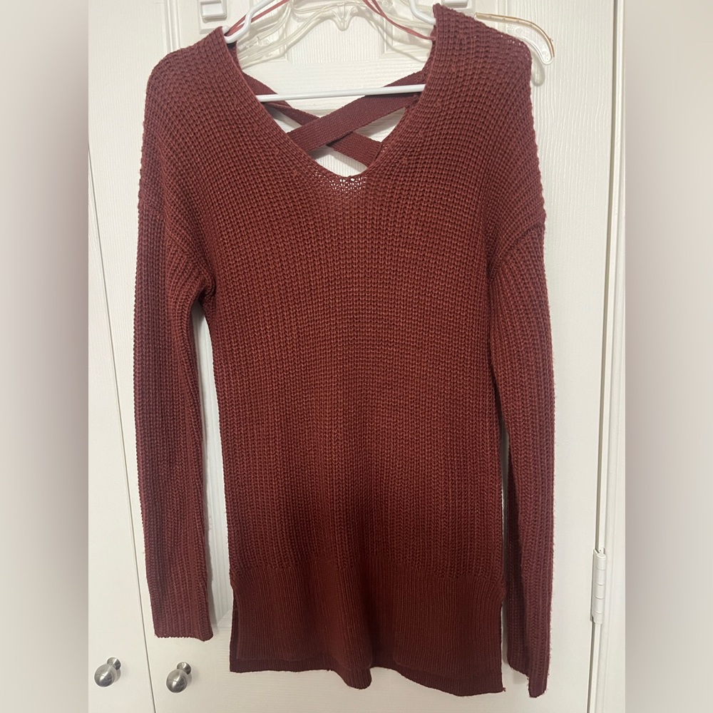 Pink Rose V-Neck Sweater - Rust